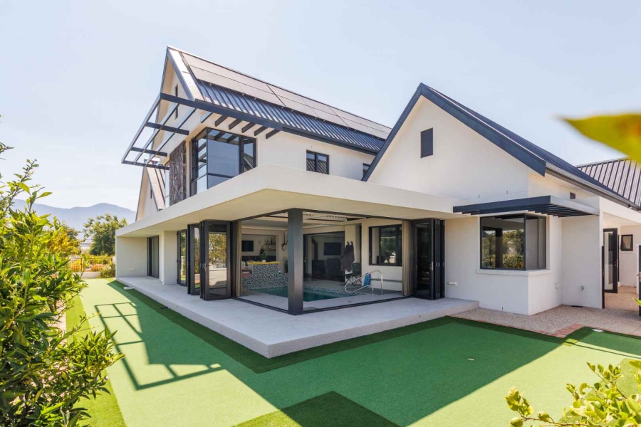 4 Bedroom Property for Sale in Val De Vie Estate Western Cape